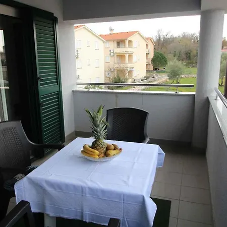 Malinska, Krk 2 Appartement *