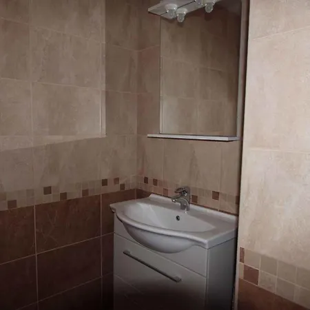 Malinska, Krk 2 Apartment *