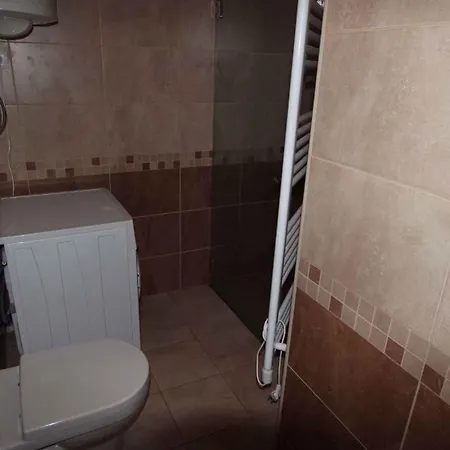 Malinska, Krk 2 *