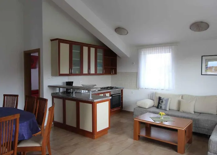 Malinska, Krk 2 Apartman
