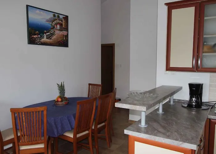 Malinska, Krk 2 Apartman