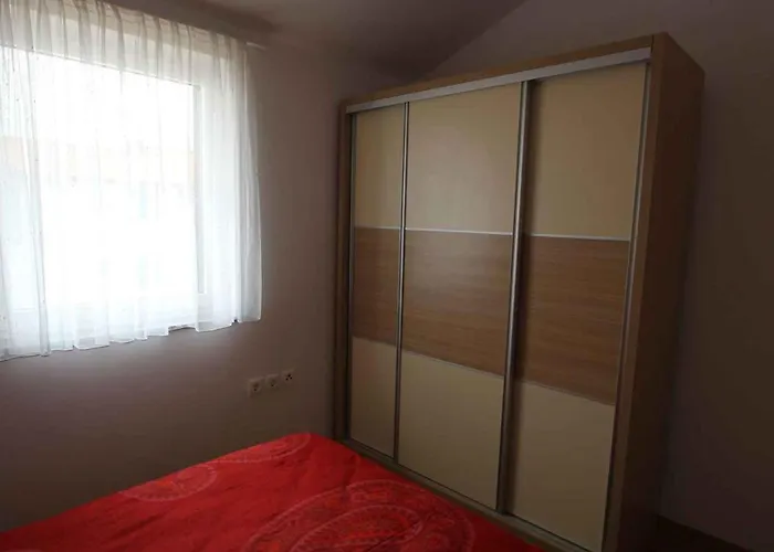 Malinska, Krk 2 Apartman *